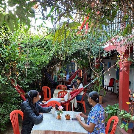 Beija Flor Hostel บียาเดเลย์บา ภายนอก รูปภาพ