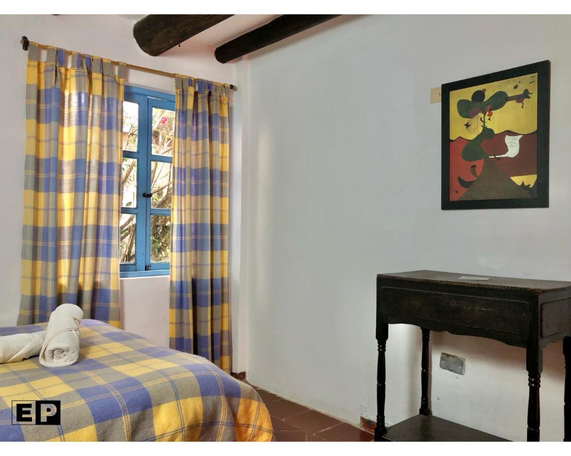 Beija Flor Hostel บียาเดเลย์บา ภายนอก รูปภาพ