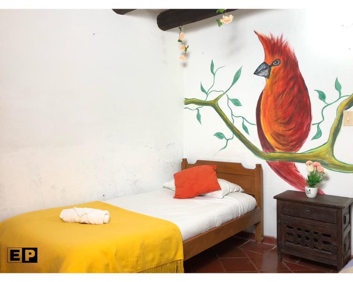 Beija Flor Hostel บียาเดเลย์บา ภายนอก รูปภาพ