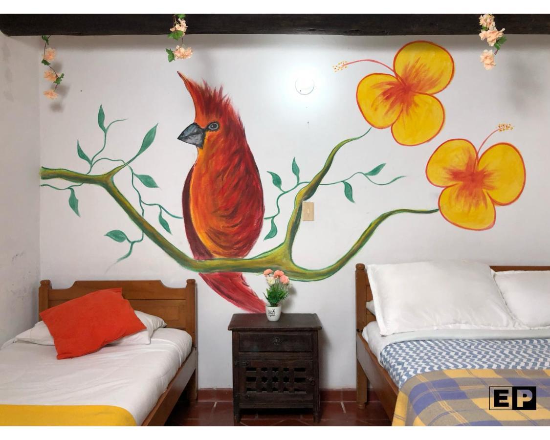 Beija Flor Hostel บียาเดเลย์บา ภายนอก รูปภาพ